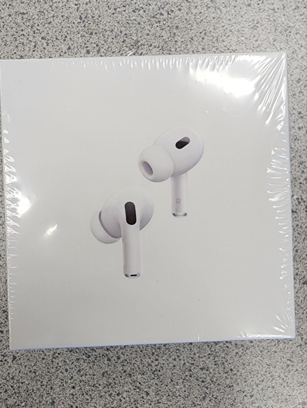 NIB Earphone 2nd Generation with Magnetic Charging Case White Wireless